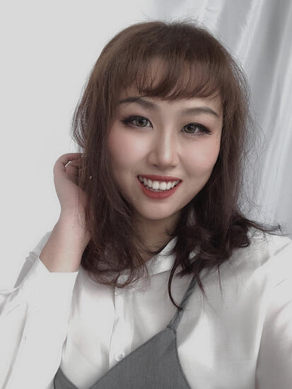 Shela Lim