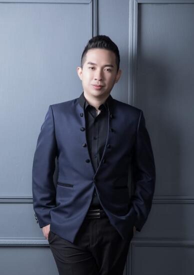 Alston Loh