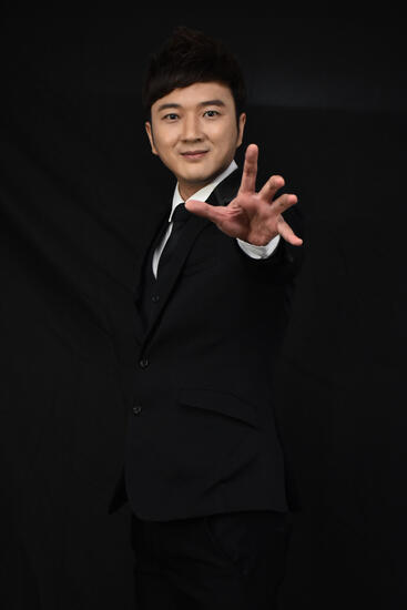 Keric Khong