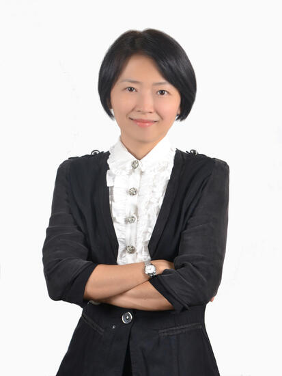 Eva Loh