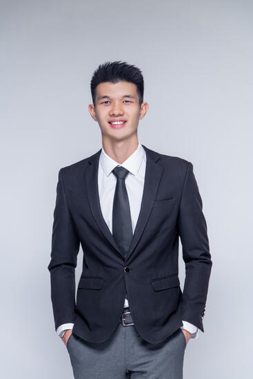 Leon Leong
