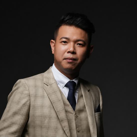 Steven Lee