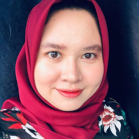 Nik Hanis Naquira