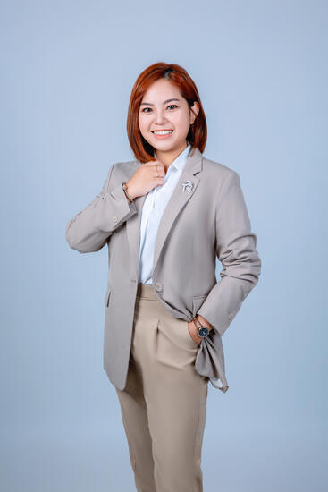 Grace Low
