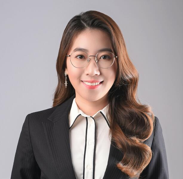 Joan Chia