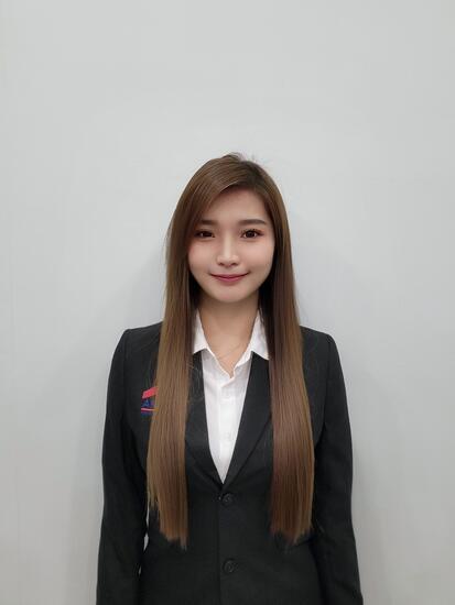 Carmen Kang