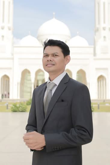 Azli Ibrahim