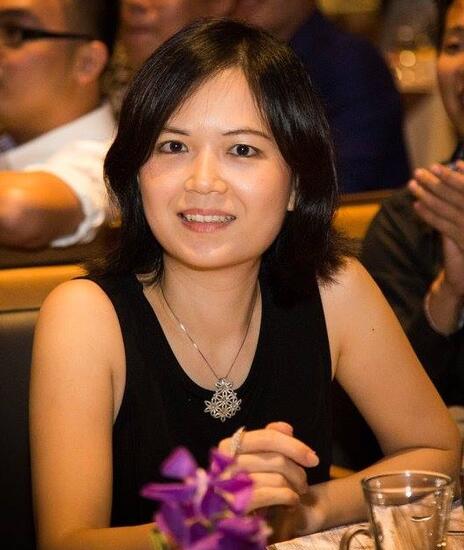 Elaine Chong (Elle)
