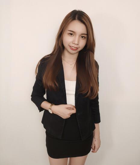 Hannah Ang
