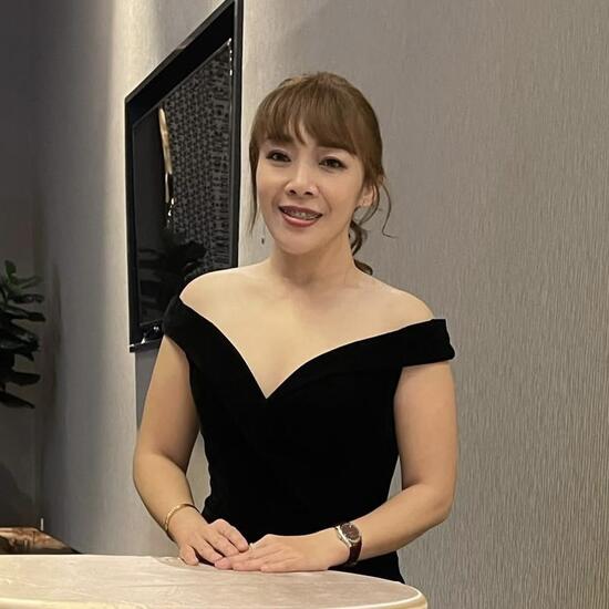 Zi Ying Lee