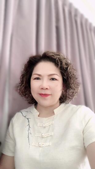 JOANNE LEE
