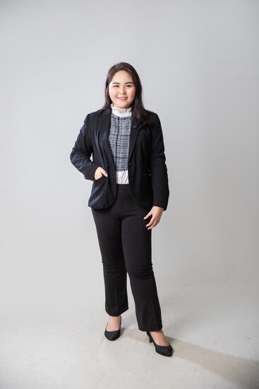 Serine Tan