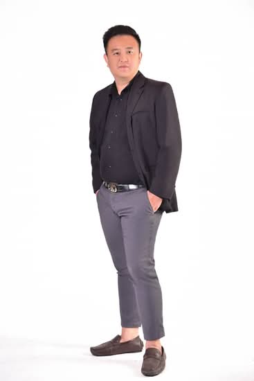 Kar Long Lee
