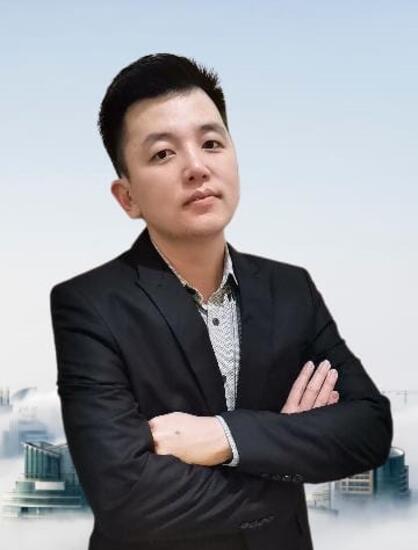 Chris Lee