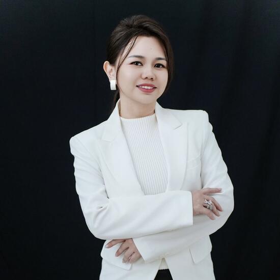 Christine Tan
