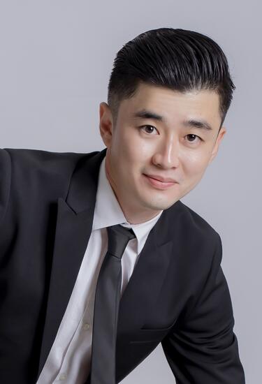 Shawn Low