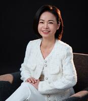 Mei SM Lee