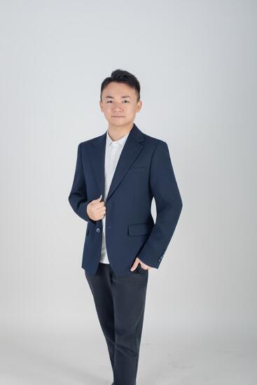 Elvis Ku