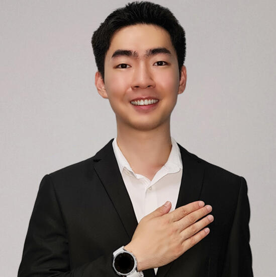 Danace Lee