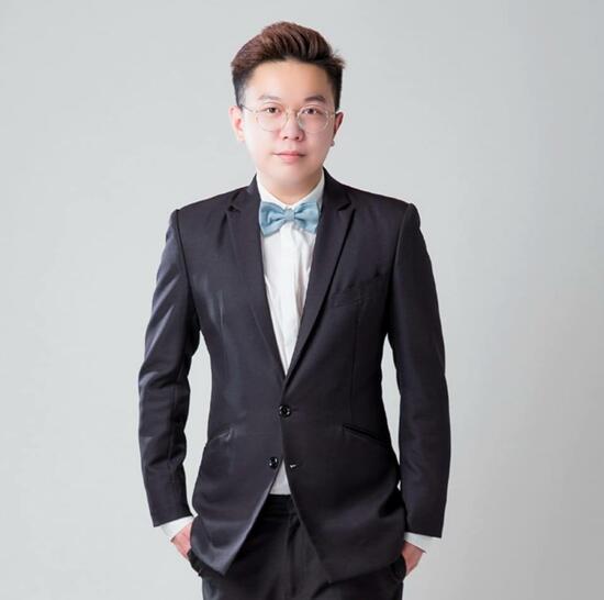 Davin Tan