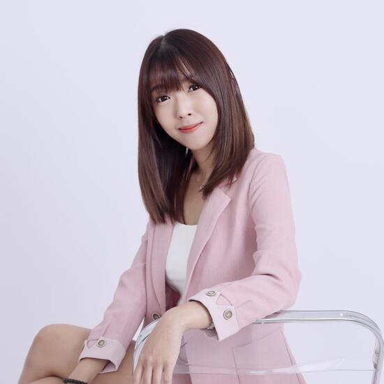 Alicia Hong
