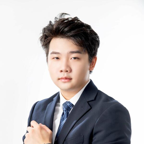 Tuxton Phiong
