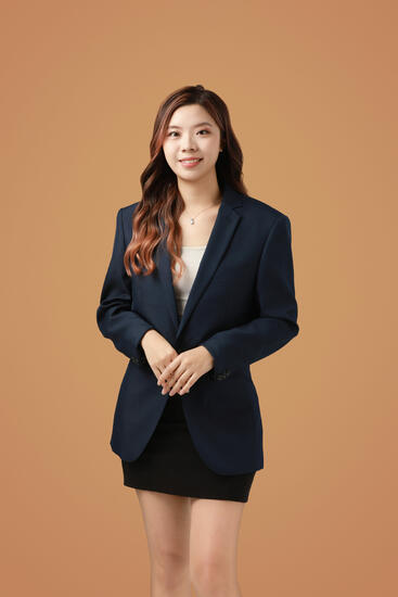 Hazel Tan