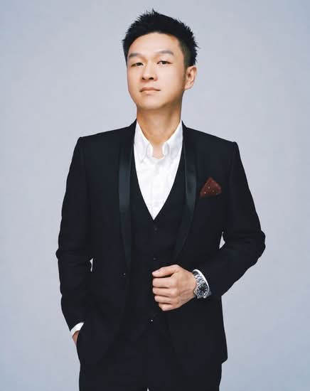 Bryan Liew