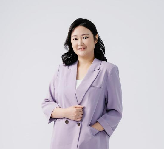 Vyfan Woo