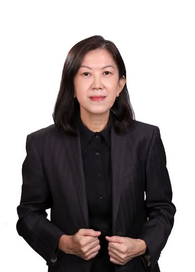 Catherine Tay
