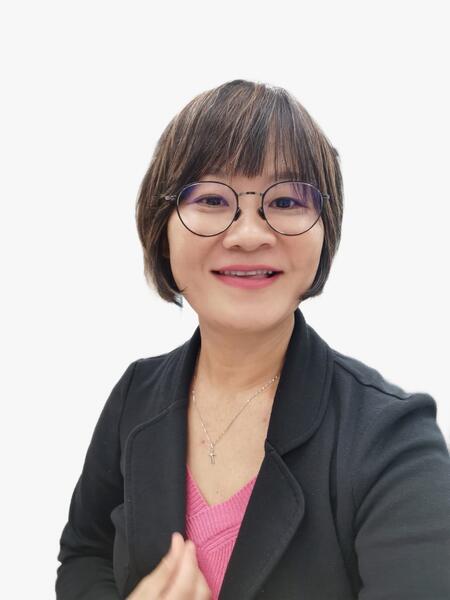 Joanna Tan