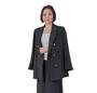 Winnie Lau