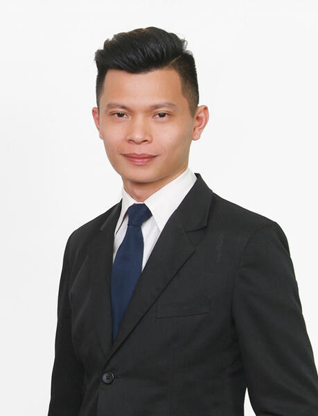 CHRIS LEW
