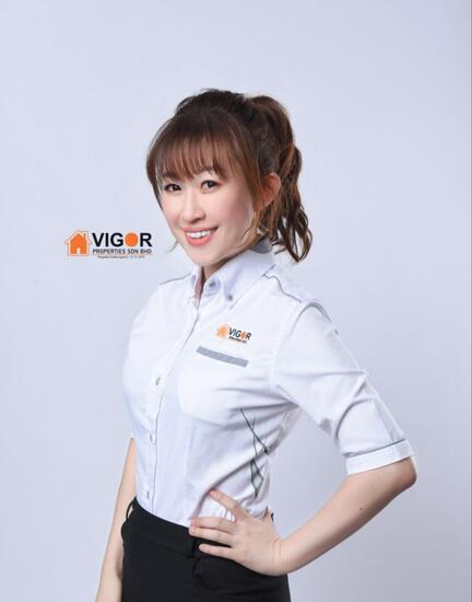 Josephine Yong