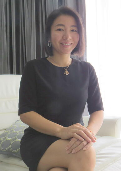 Evonne Lee