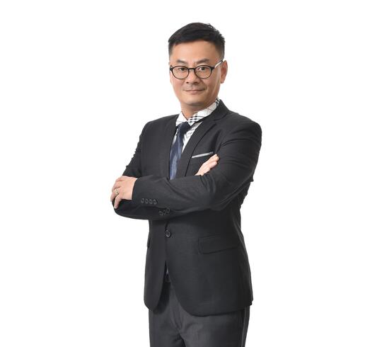 Oscar Tan