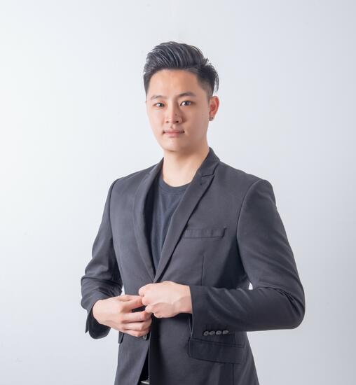 Elson Tay