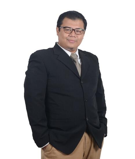 NIK AZWAN