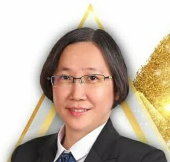 Emily Tan