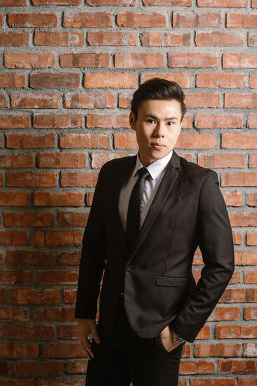 Adrian Ng