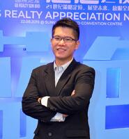 Christopher Tang
