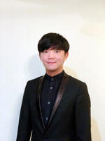 Louis Lee