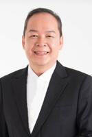 James Chen