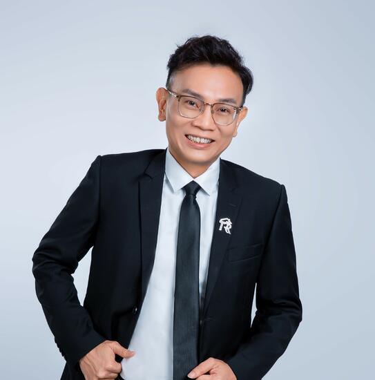 Daniel Tan