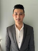 Ron Tan
