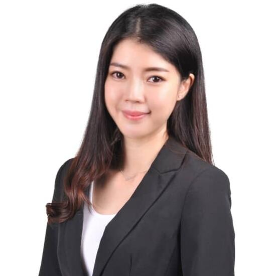 Iris Lim