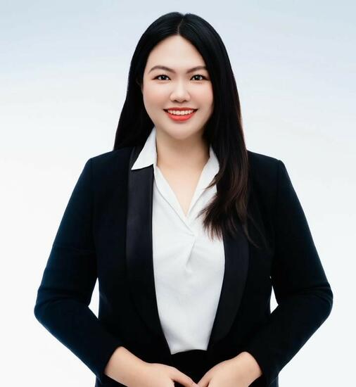 Yu Xin .