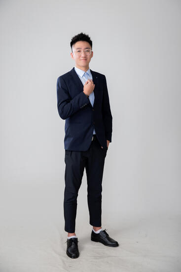 Yi Zhe
