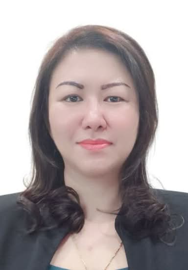 Elaine Tan