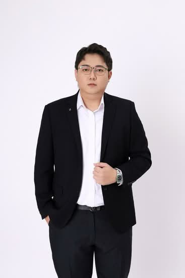 Jason Ng
